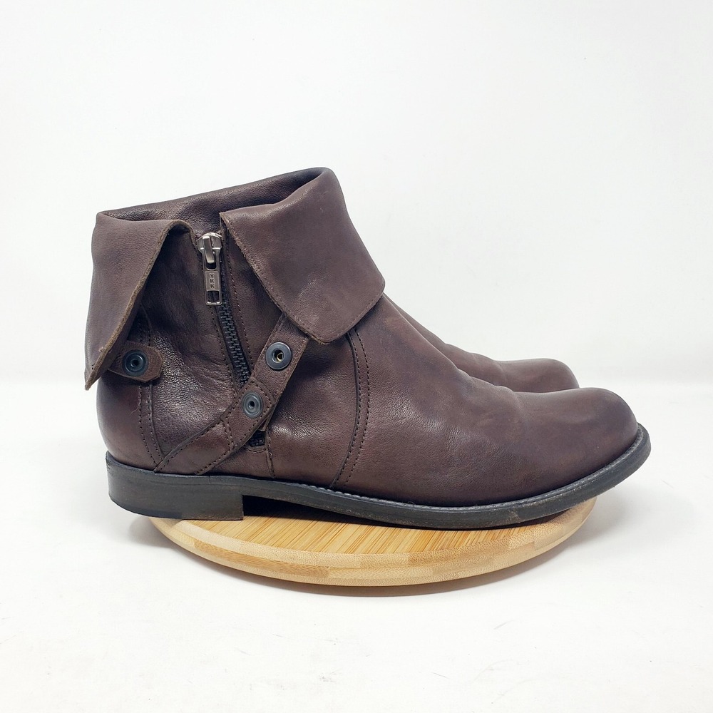 LD Tuttle Boots Womens 39.5 The Strike Leather Fold Down Cuff Moto Zip Snap Shoe